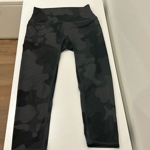 Camo alo leggings